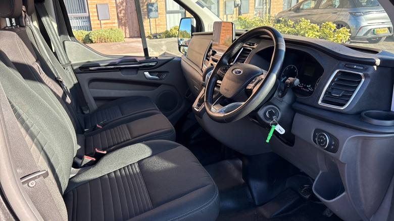 Ford Transit Custom 340 L1 Diesel Fwd 2.0 EcoBlue 170ps Low Roof Limited Van Auto